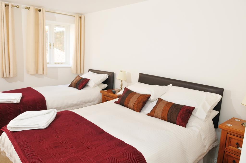 Balmoral Guest House Darlington  Esterno foto
