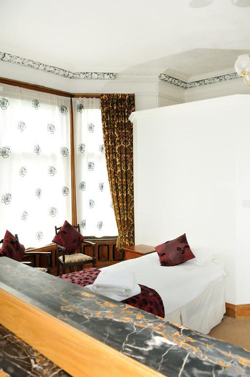 Balmoral Guest House Darlington  Esterno foto